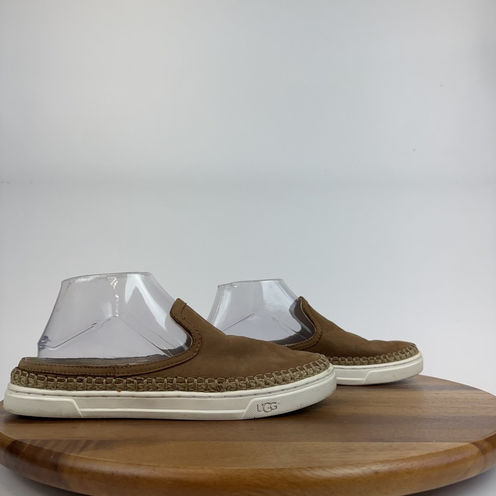 Womens‎ Ugg Caleel Chestnut Suede Platform Slip On Slides Size 8 M GUC